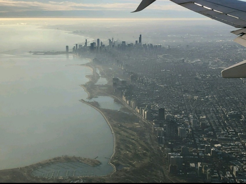 远逊于武汉，第三大城市芝加哥这么水，美国的GDP有很大泡泡啊