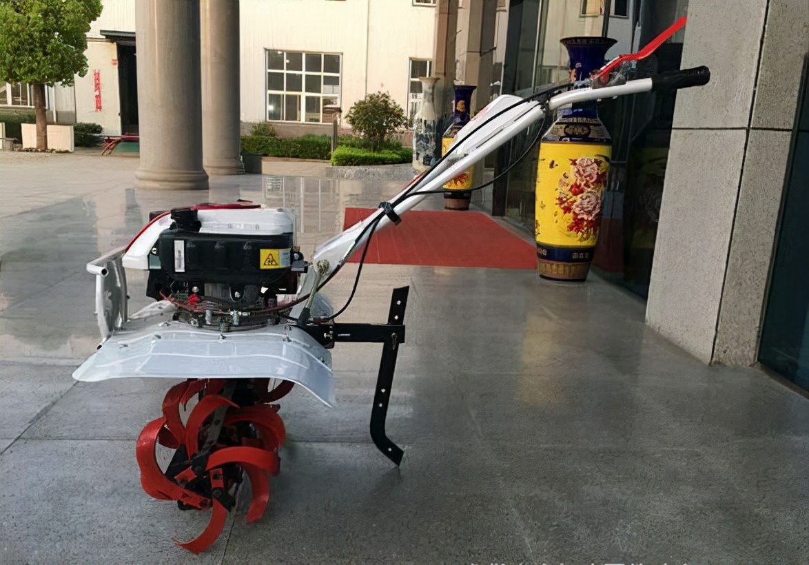 湖南補(bǔ)貼銷售微耕機(jī)4000臺，各種品牌都賣什么價(jià)？
