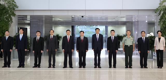 连云港市委、市纪委选出新一届领导班子成员(附名单照片)