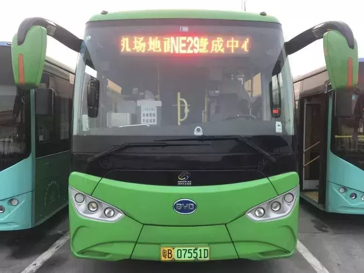 福永汽车站新增4条夜班公交直达深圳机场