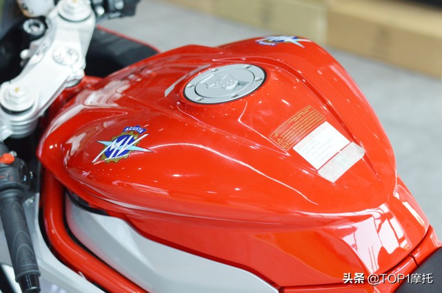 最贵的中量级跑车之一 MV Agusta F3到店实拍