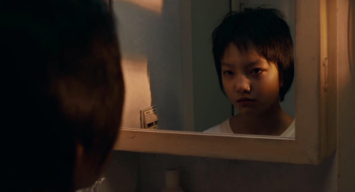豆瓣8.2分电影《嘉年华》：你们的沉默，就是对某些人的放纵