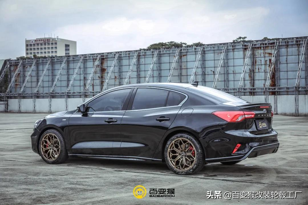 福克斯轻度改装 简单升级时尚气息十足