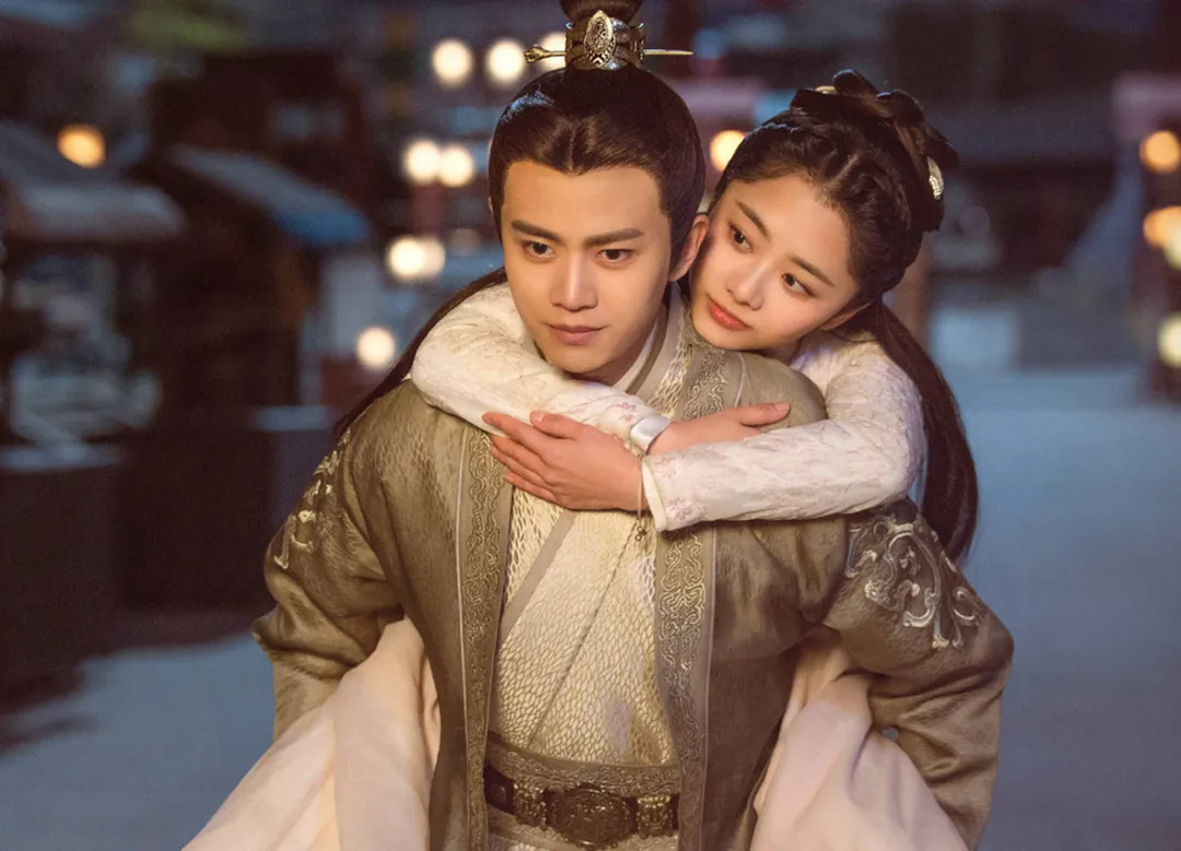 赵丽颖边变色边旋转,白敬亭都亲自下场吐槽