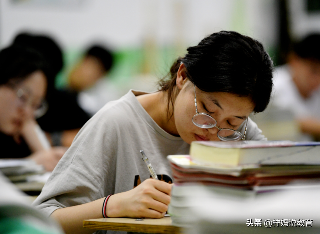 2017高考三卷数学难吗（这2科）