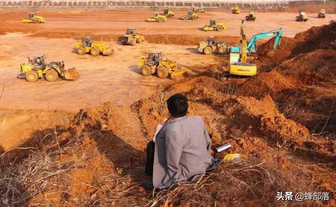 农村宅基地和耕地补偿哪个更高？注意征收和征用的区别，必须知道