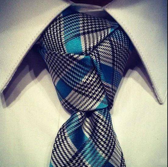 分享 | 职场男士必备的西装领带知识（2）：领带的四种常见系法