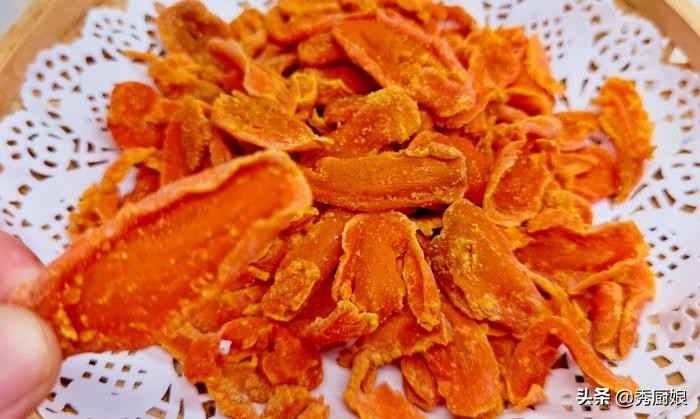 秋季多吃胡萝卜，教你超好吃的做法，营养又解馋