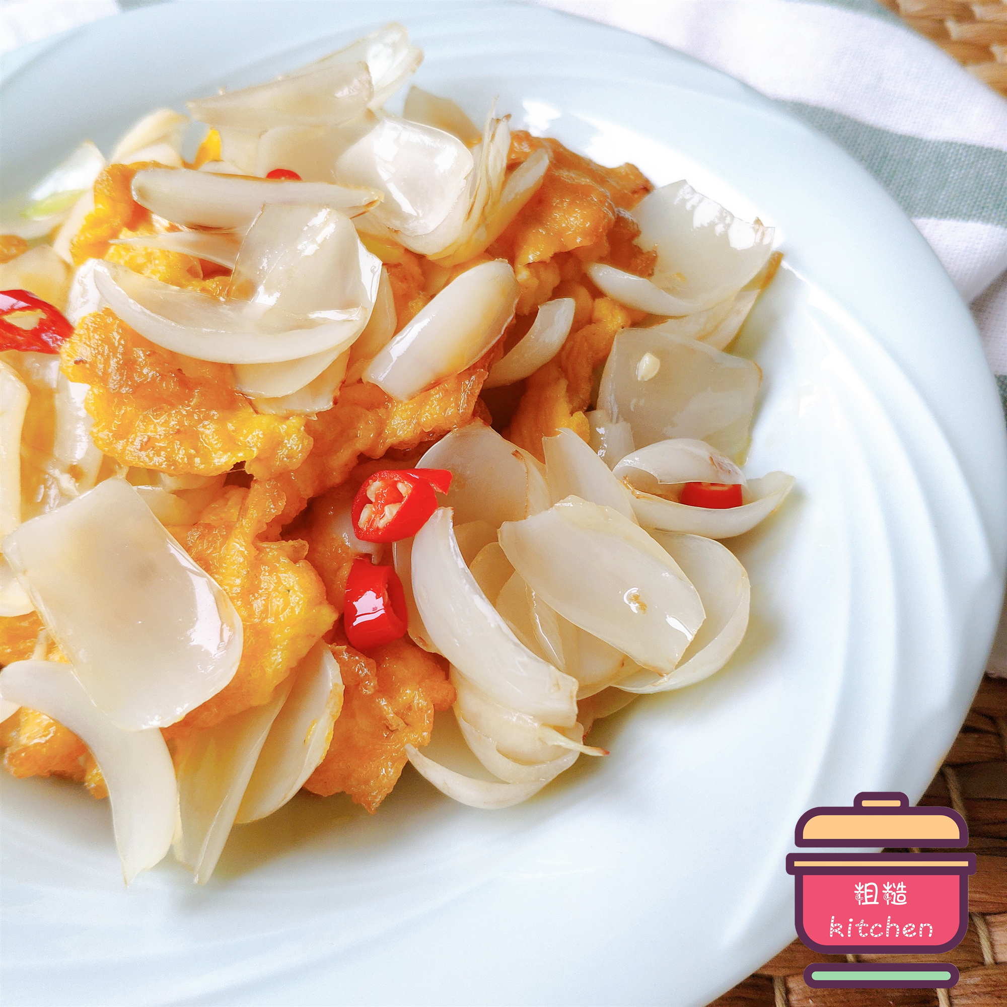 土鸡蛋炒鲜百合,只要食材选的好,厨房新手也能做出好味道