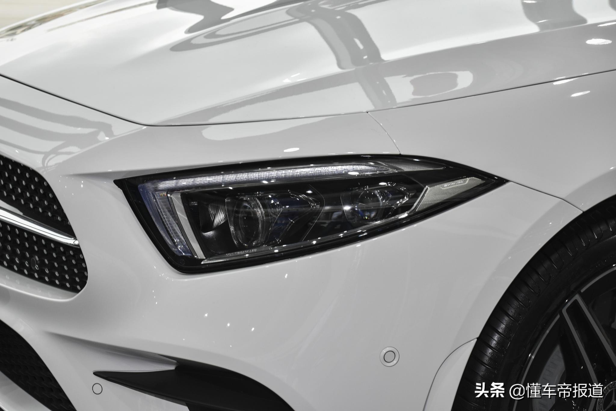 新车 </p><p>　　 57.68万起，2021款改款奔驰CLS上市，1.5T、2.0T发动机可选