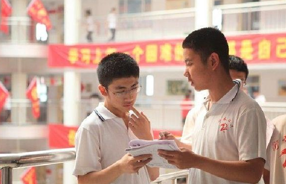 高考查分显示0分急坏考生？原来是高考屏蔽生，坐等985录取通知书