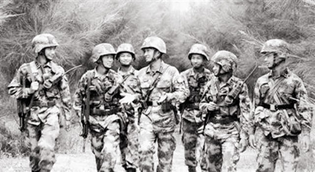 解放軍一個師有多少人？和外軍相比，編製上有何不同？
