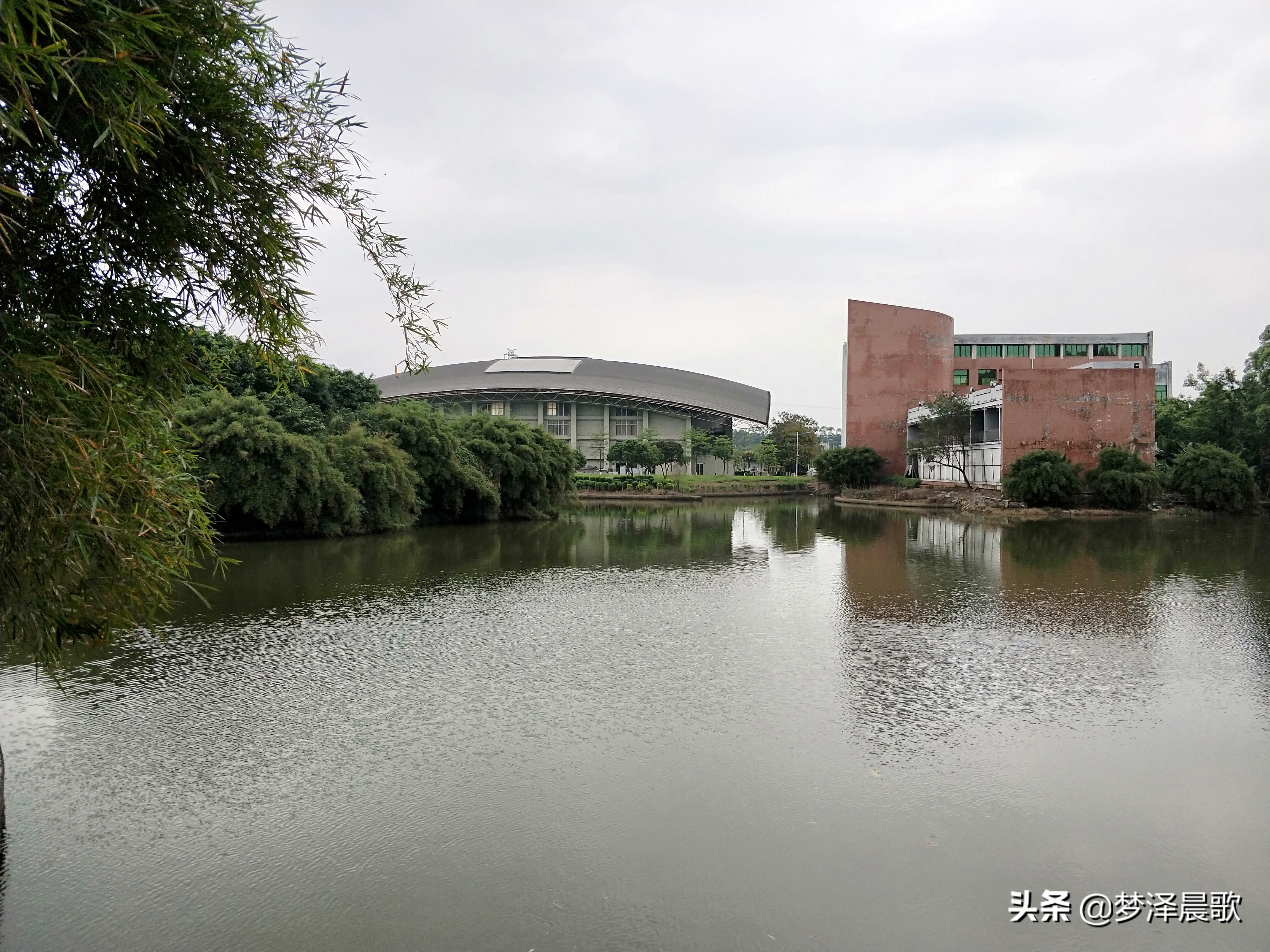 美丽校园“广州大学”