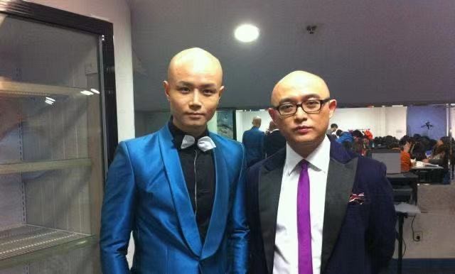 从“主持一哥”沦落到县城商演，乐嘉就这样改写了他的结局