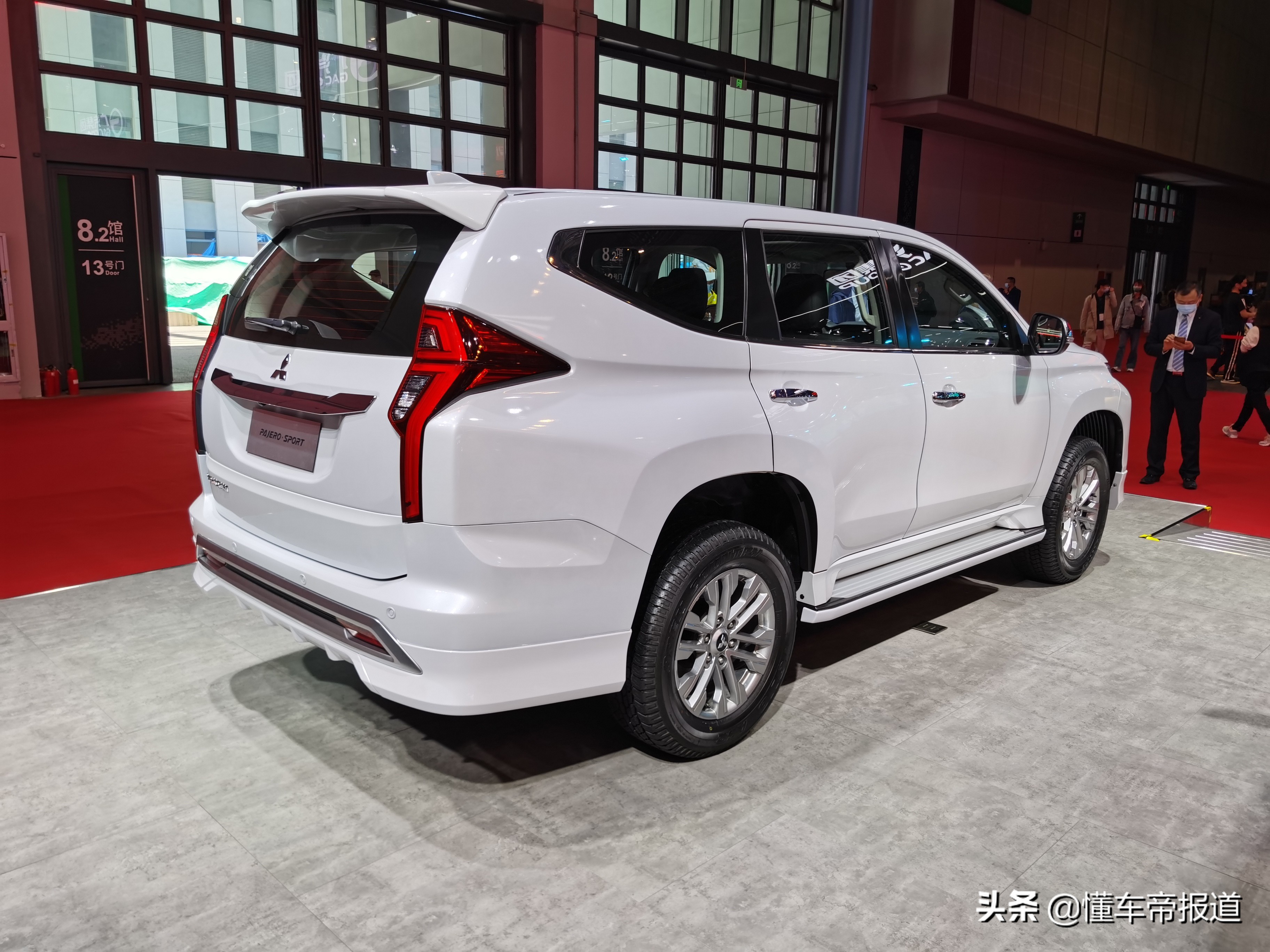 三菱国六帕杰罗·劲畅上海车展亮相