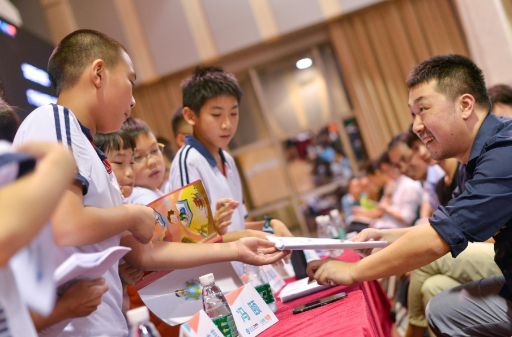 2021年新高考，史政化获“最差”组合称号，到高三一半学生要转科