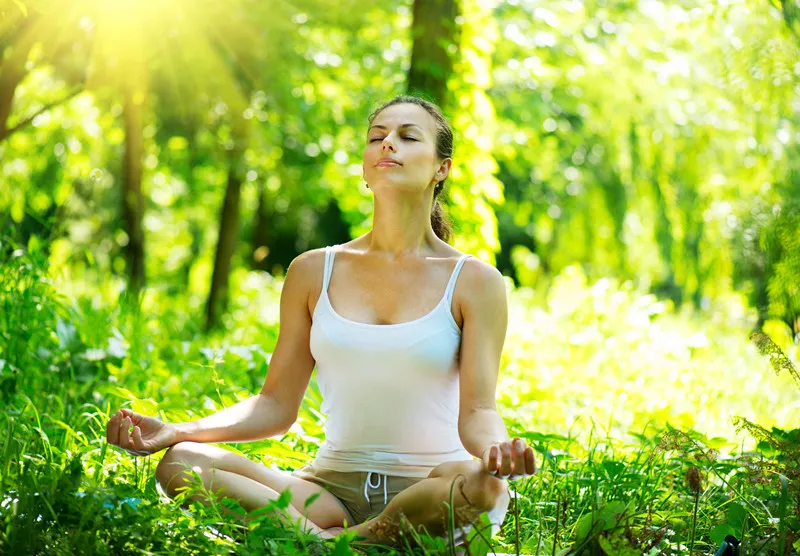 给零基础瑜伽练习者的忠告：不建议你自学瑜伽