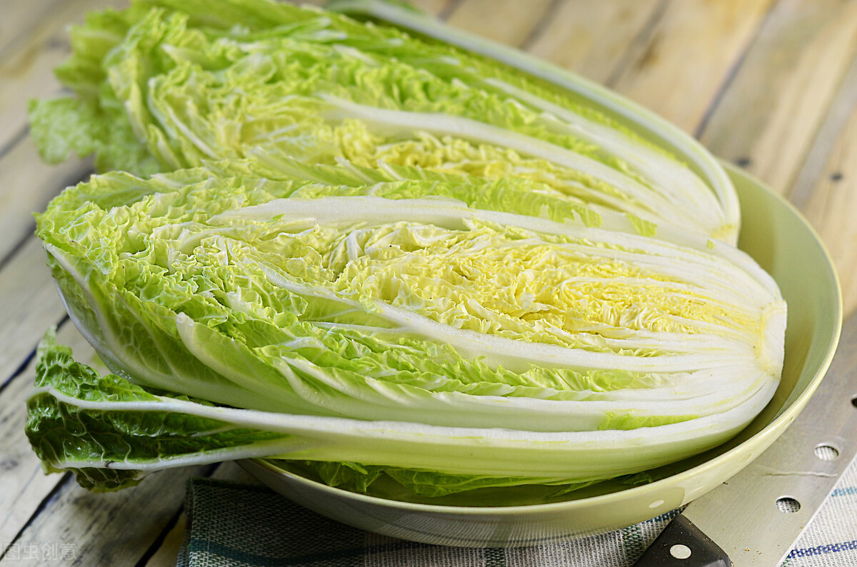 无论腌什么酸菜，牢记2做2不碰，酸菜不烂不臭，酸香脆爽颜色金黄