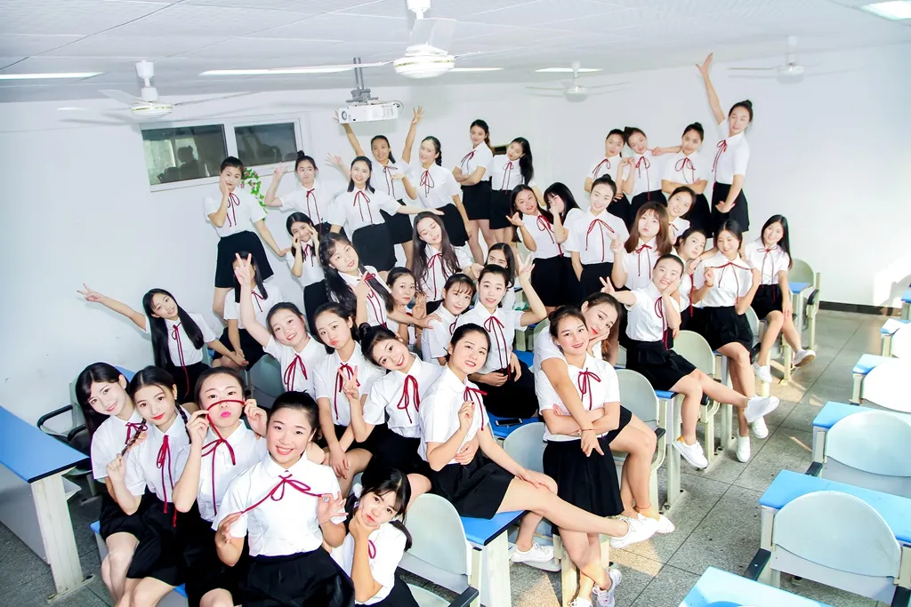 德阳这个学校真牛，虽是专科大学，却有4个专业在川本科批次招生