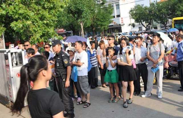 为什么大多数学霸沉默寡言，学渣能言善辩？班主任说出原因