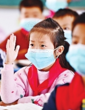 “這里的孩子更需要我們”江夏這些老師用愛守住了鄉(xiāng)村小學(xué)