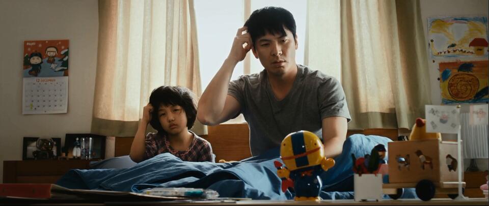 韩国电影《摩天楼》，灾难来临时，有人性的丑陋，也有人性的光辉