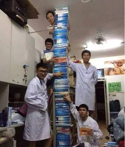 中南大有湘雅，川大有华西，高考二者的医学专业为何分数线有差距