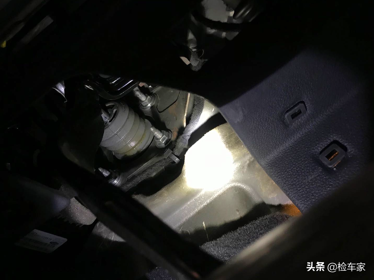 报价47万的玛莎拉蒂吉博力，外观炫酷却内藏大事故，买主怒砍8万