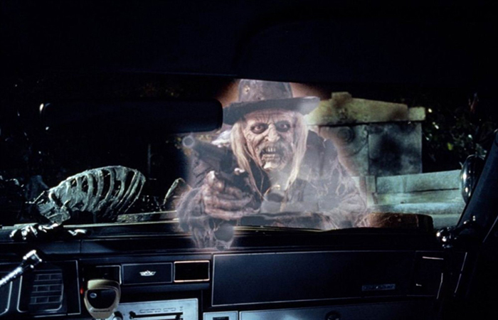 幽灵在偷窥,关于幽灵的那些事你知道多少,或许这几部电影告诉你