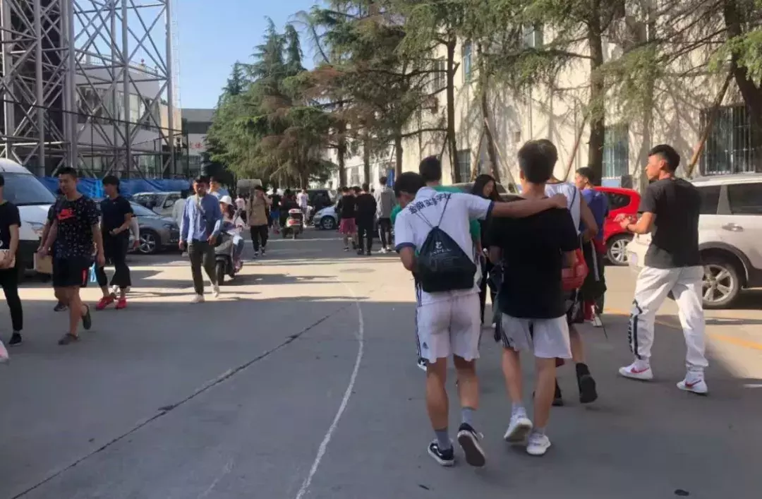 成都体院的二三事