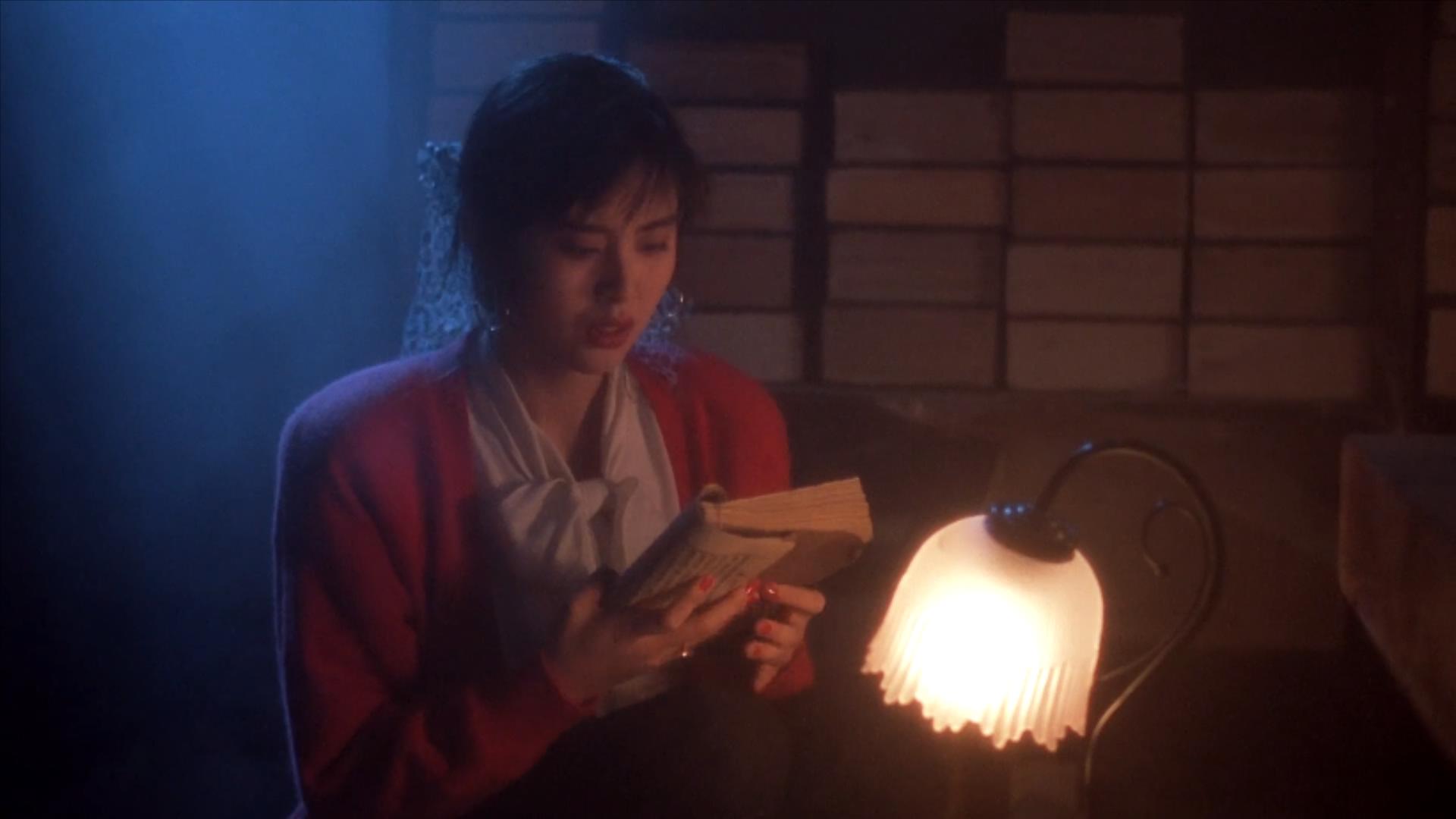 32年前，王祖贤大尺度出演潘金莲，曾志伟的武大郎更是形象贴切