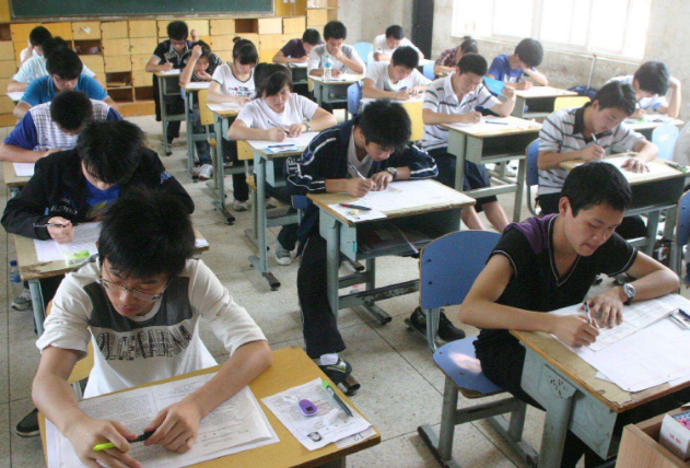 8省市联考预测线，各省市的考生们还是差距不小的，湖南考生偏优