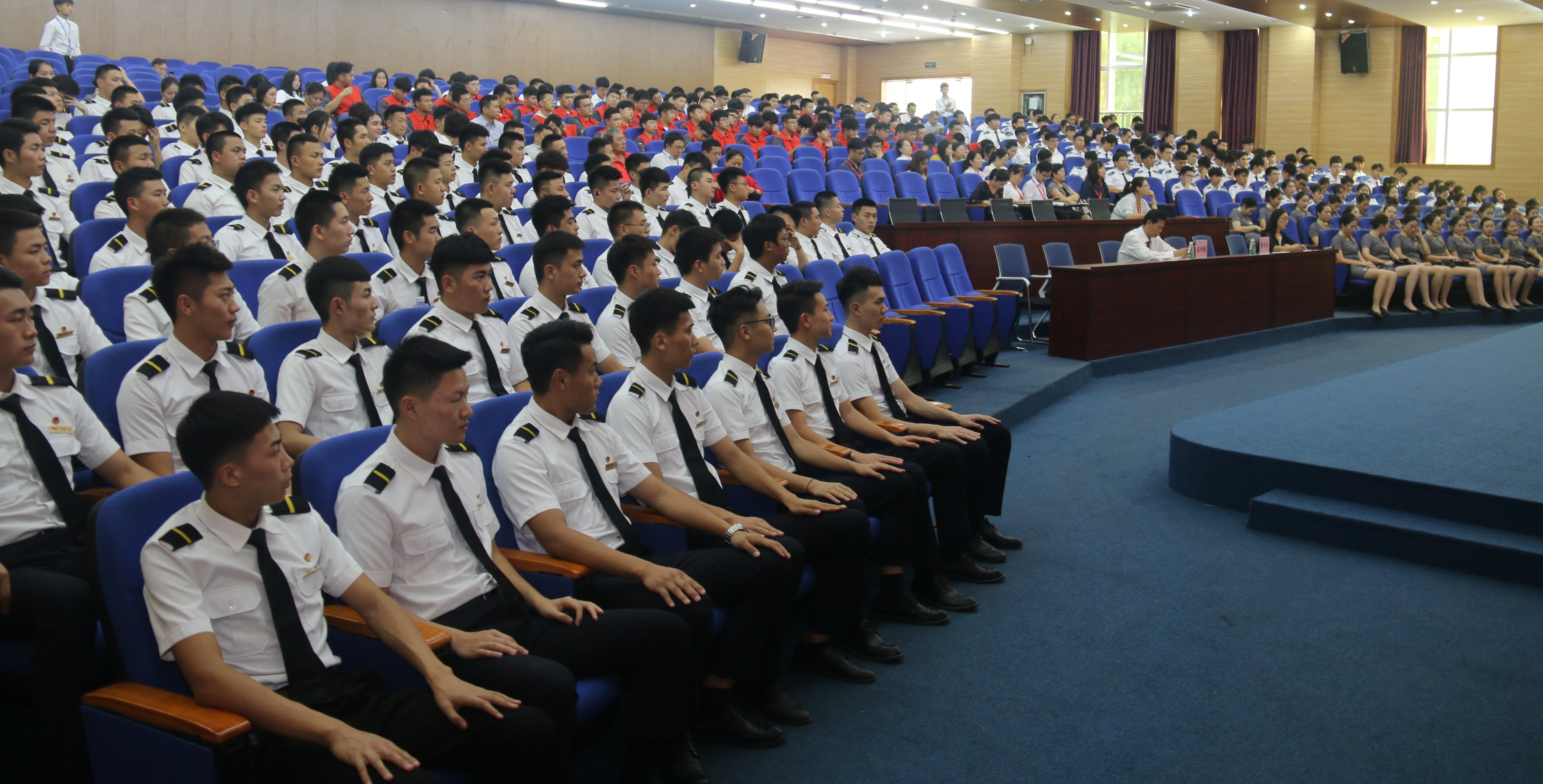 研学旅行之研学基地推荐：三亚航空旅游职业学院