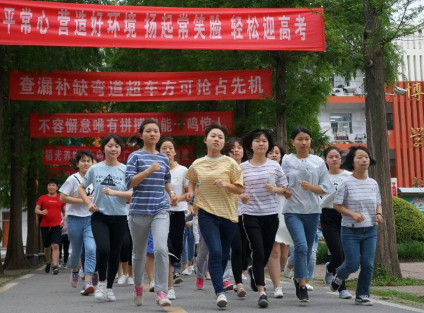 高考分数和3次模拟考分数，一般会有多大差距？最好有个清晰认知