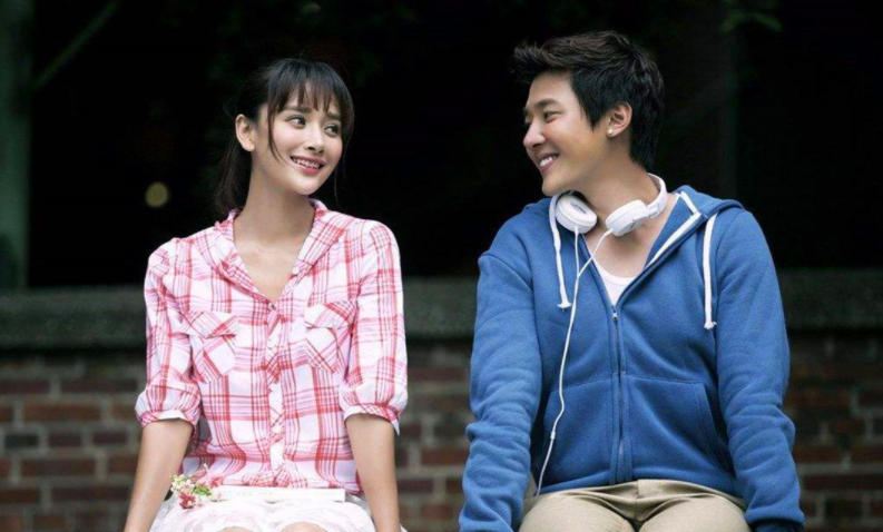 大学生带女朋友回家，当晚明目张胆同居一室，家长表示接受不了