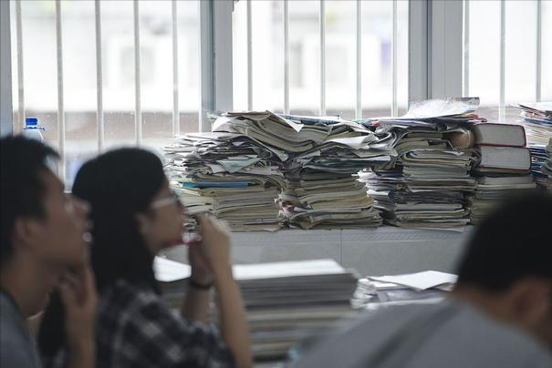 学霸高考722分考上清华，原以为祝福满满，评论区却让人寒心