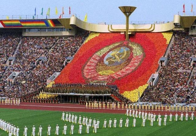 08年奥运会哪些国家说不来（花90亿举办“最失败”奥运会？全球67国缺席：中国、美国都没去！）-趣拿体育