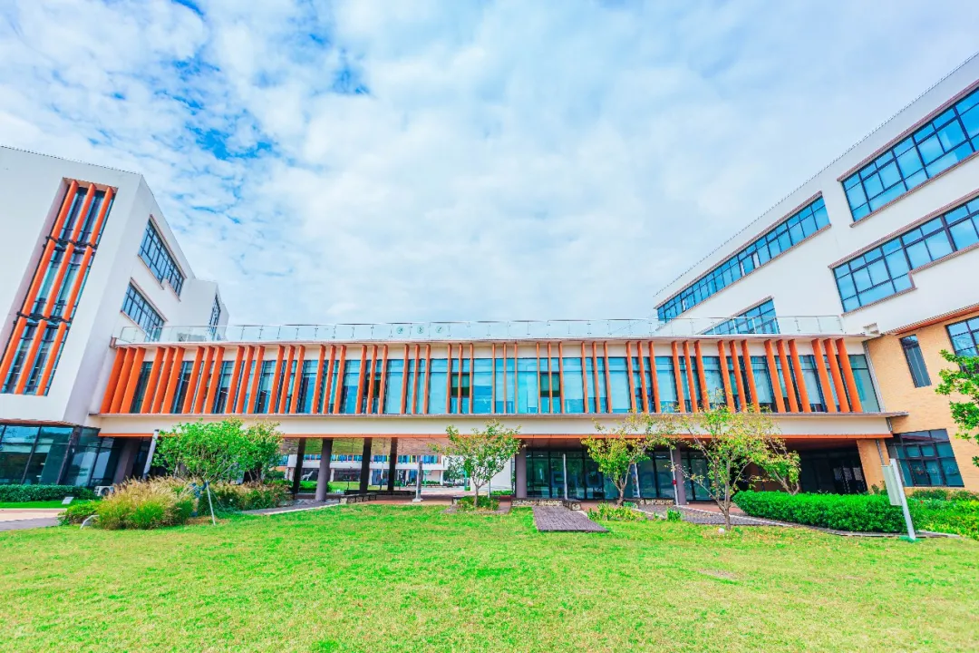 最新！苏州13所热门民办插班开启！小伟长招插班生