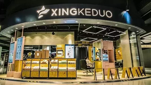 不洗头、不办卡!15分钟剪一个头,20㎡理发店月营收10万元