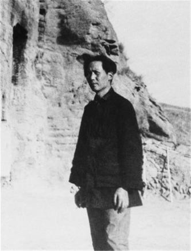 毛主席如何评价农民？76年前的中共七大上，毛泽东为农民定基调