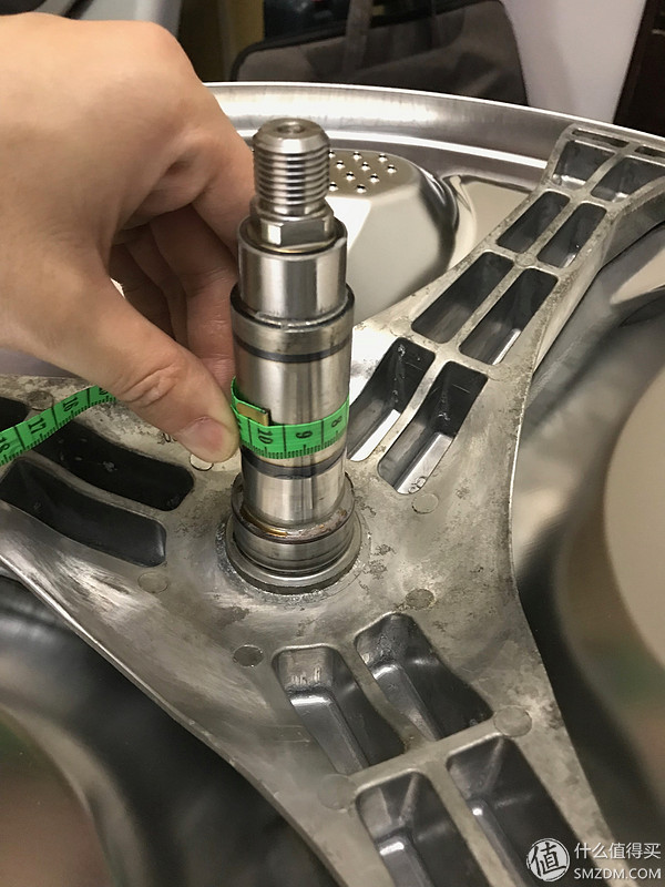 洗衣机：有容乃大 四千元10kg哪家强？松下、LG、三星对比横评