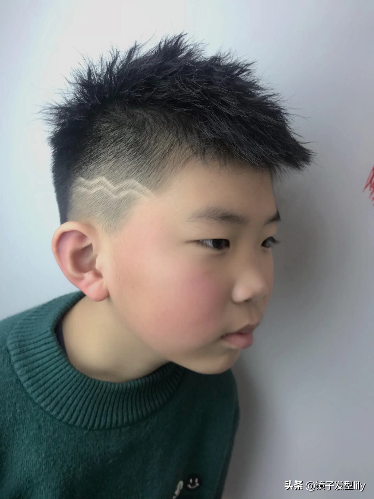 小男孩髮型推薦14款,又帥又有型,媽媽們你家兒子值得擁有