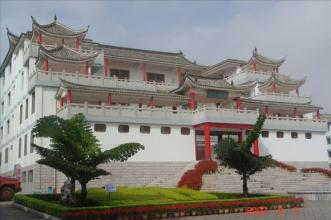 云南红河州首屈一指的五所高中，群星璀璨，堪称“重本摇篮地”