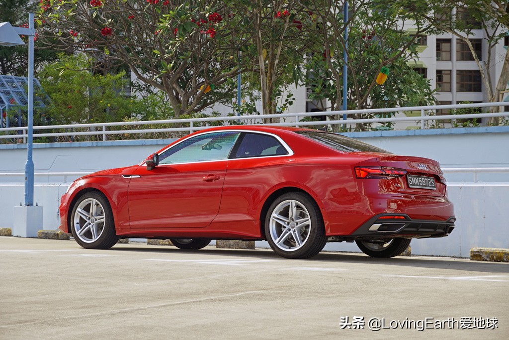 2021款奥迪A5 2.0T双门轿车：比不上宝马的操控感