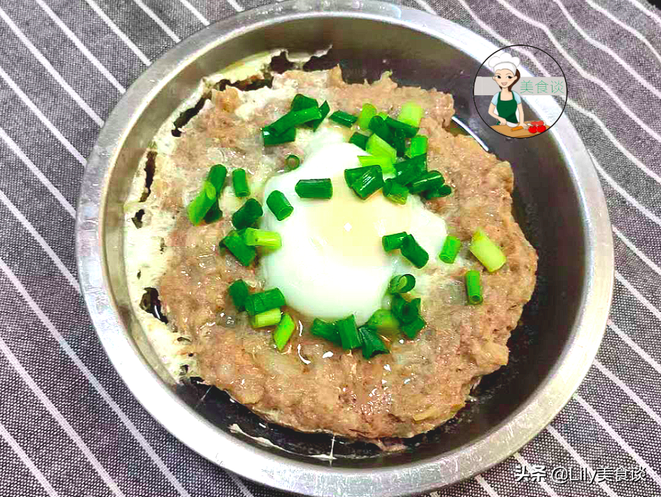 冬天，这蒸菜多做给孩子吃，简单一蒸10分钟出锅，营养好吃不上火