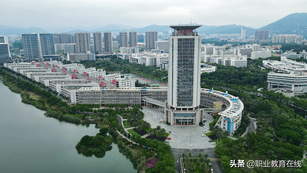 厦门要大力支持大学的发展，厦门到底有多少大学？