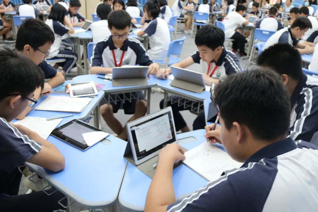 民办学校“涨声”不断，家长坐不住了，“天价学费”谁来买单？