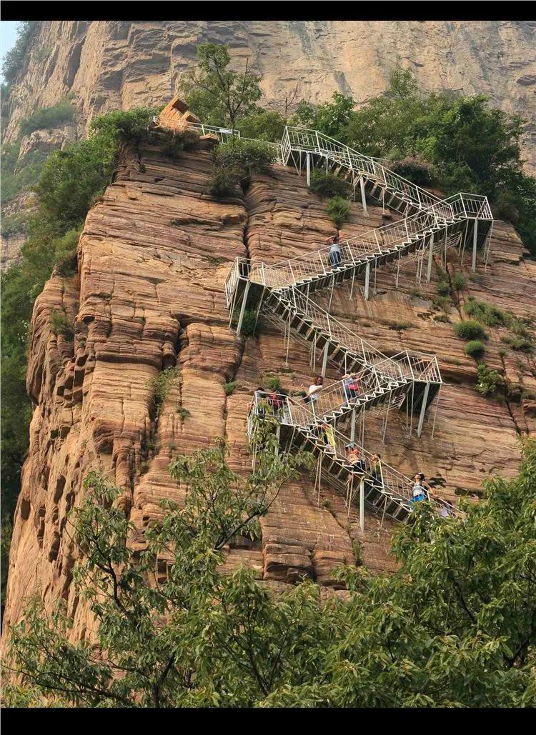 林州太行大峡谷，红旗渠免费期间自驾游攻略来了