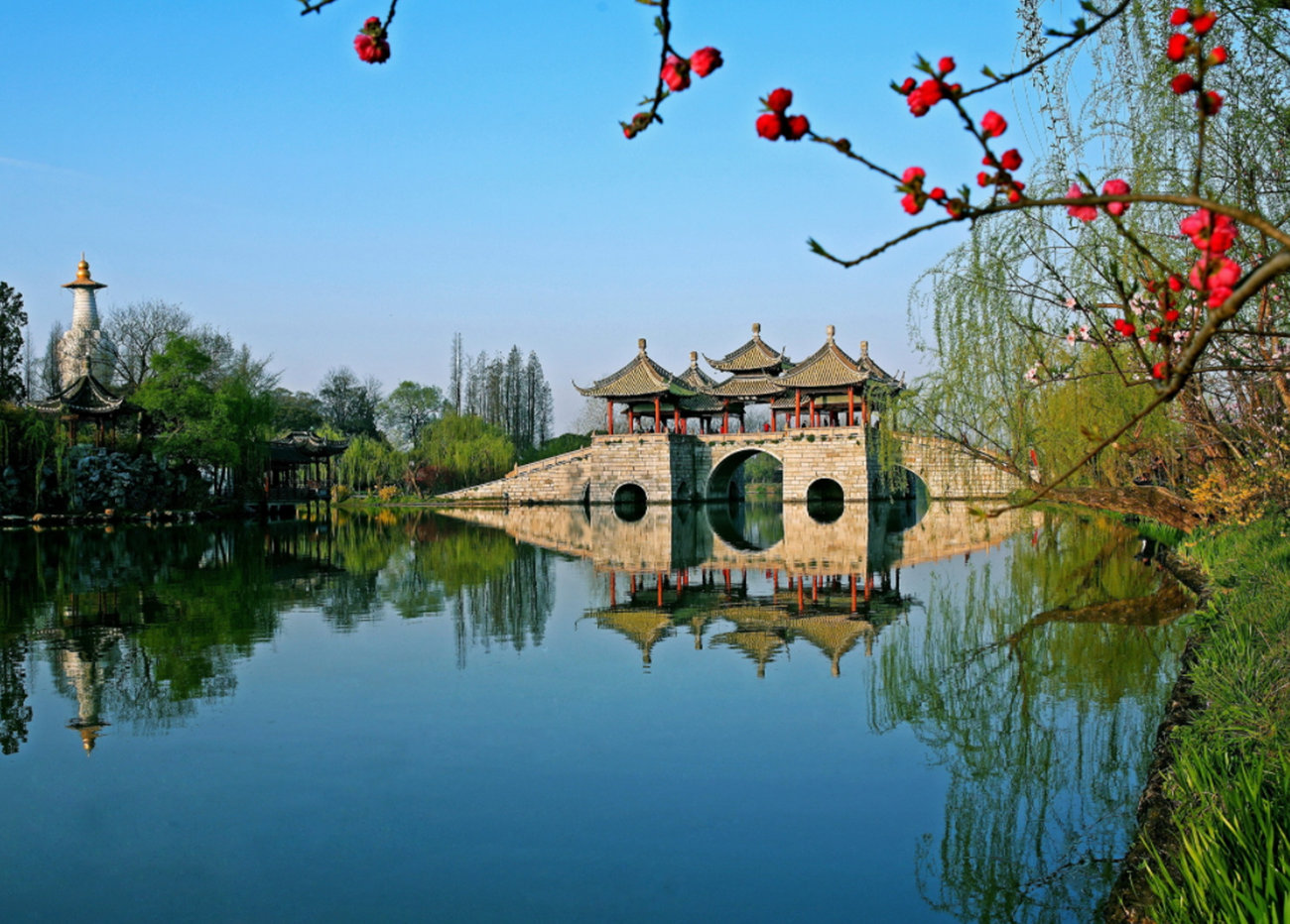 特殊的高考满分作文，全篇仅755个字，有30字阅卷老师“不认识”