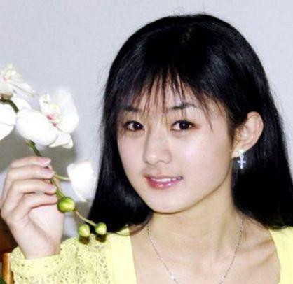 “农村姑娘”赵丽颖的成名史，以及她背后的资本版图